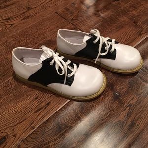 NWOT saddle oxfords