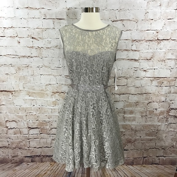 Betsy & Adam- Sleeveless Lace Dress