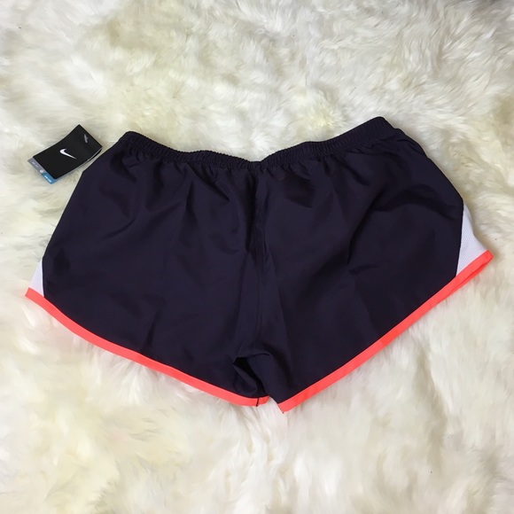 Nike shorts - Picture 2 of 2