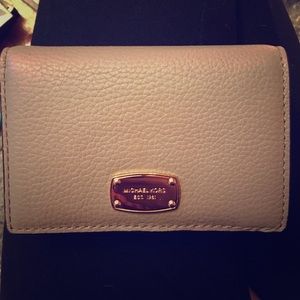 Michael Kors slim wallet