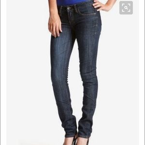 Dark Wash Skinny Jeans Size 6S (juniors)