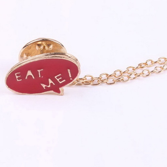 Beautiful Omelette Brooch - Picture 4 of 4