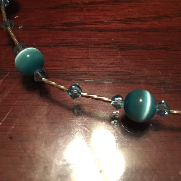 Blue and silver glass single strand necklace - Picture 4 of 5