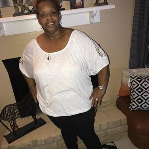 Meet your Posher, Beverly