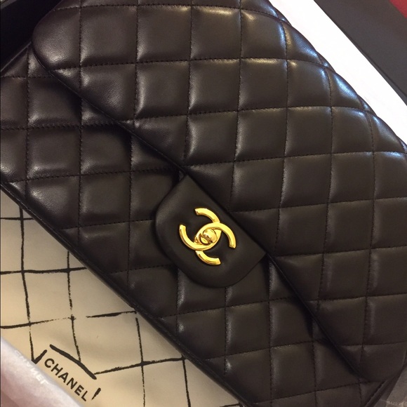 Jumbo Chanel flap bag
