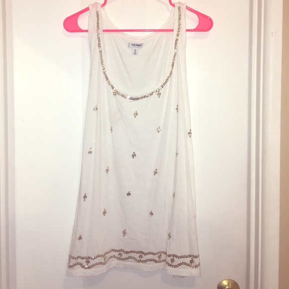 Sequin decorated tank