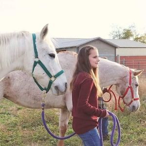 Meet your Posher, Nichole