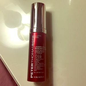 PETER THOMAS ROTH Laser-Free Resurfacer™