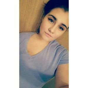 Meet your Posher, Micaela
