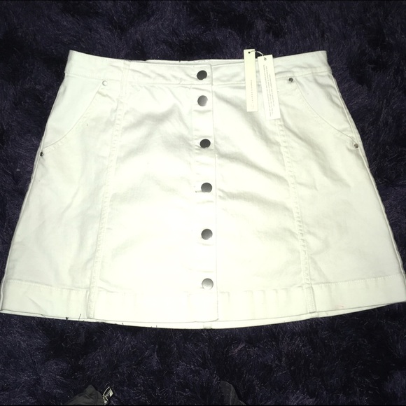 LC Lauren Conrad Dresses & Skirts - Lauren Conrad Jean White Button Skirt NWT 16