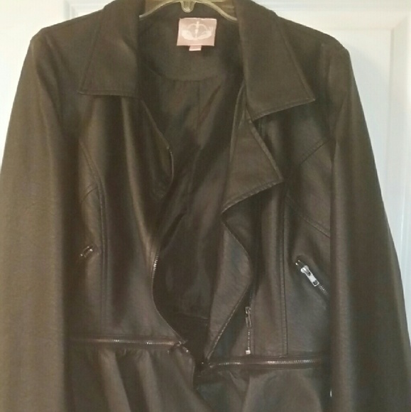 Leather jpeplum jacket