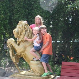 Meet your Posher, Lisa