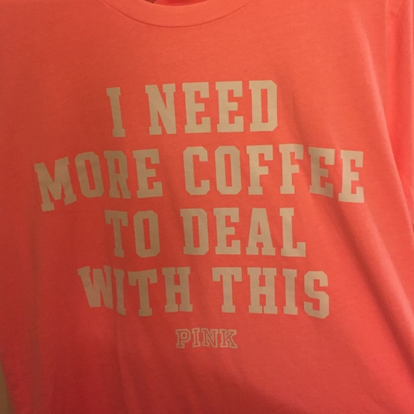Vs pink campus tee