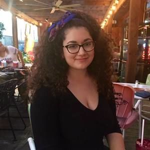 Meet your Posher, Alyssa