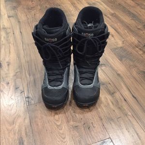 5150 snowboarding boots 🏂