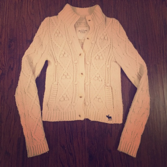 Abercrombie & Fitch Ivory Sweater Size M