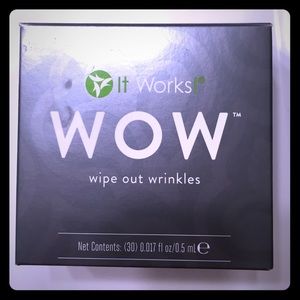💚it works WOW "wipe out wrinkles!" 💚