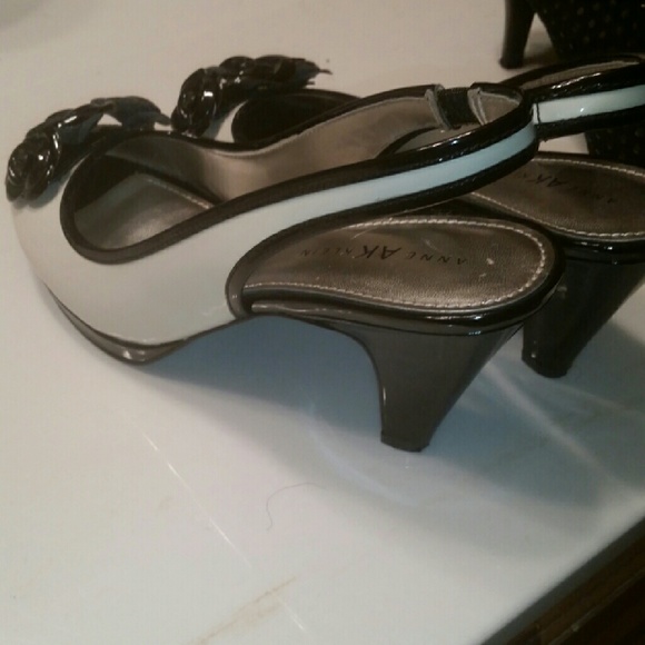 Dress shoes