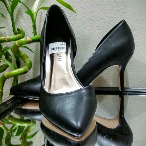 NWT d'orsay pumps by Madden girl
