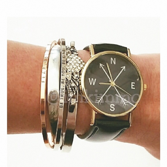 Be True Be You Be Kind Mantra Hook Bracelet - Picture 2 of 4