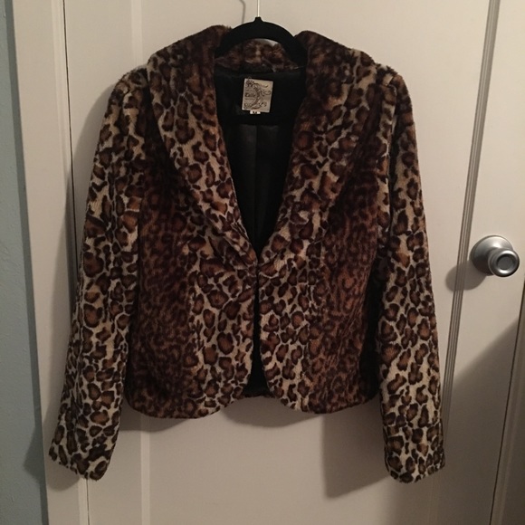 ❗️sale❗️Tulle leopard faux fur coat