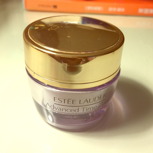 Ester Lauder Advanced time zone SPF15