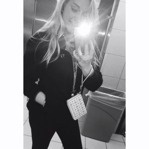 Meet your Posher, Brielle