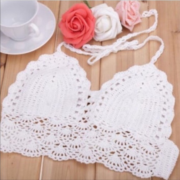 Sexy Crotchet Bikini Top Halter Crop Black/ White - Picture 6 of 8