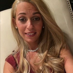 Meet your Posher, Sally