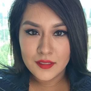 Meet your Posher, Juanita