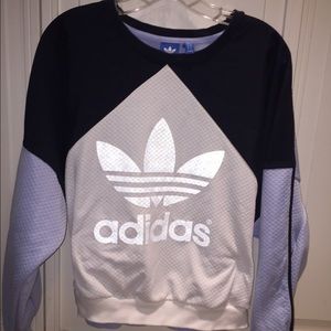 ADIDAS- cropped sweatshirt