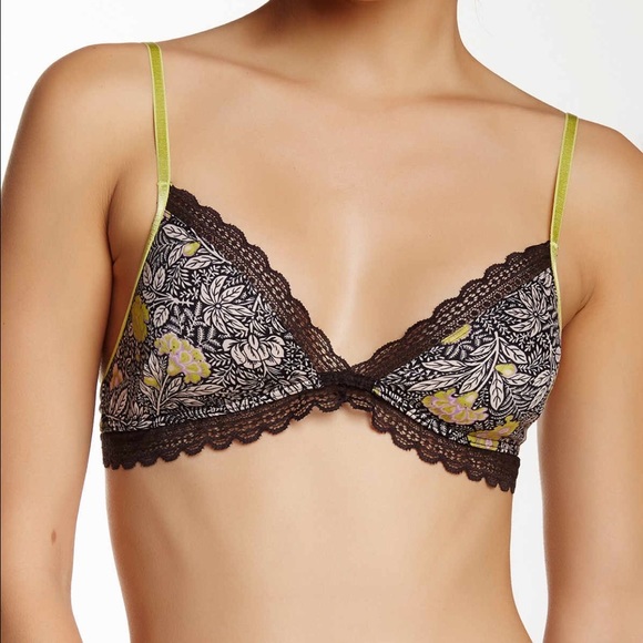 Free People lovely triangle lace trimmed bralette