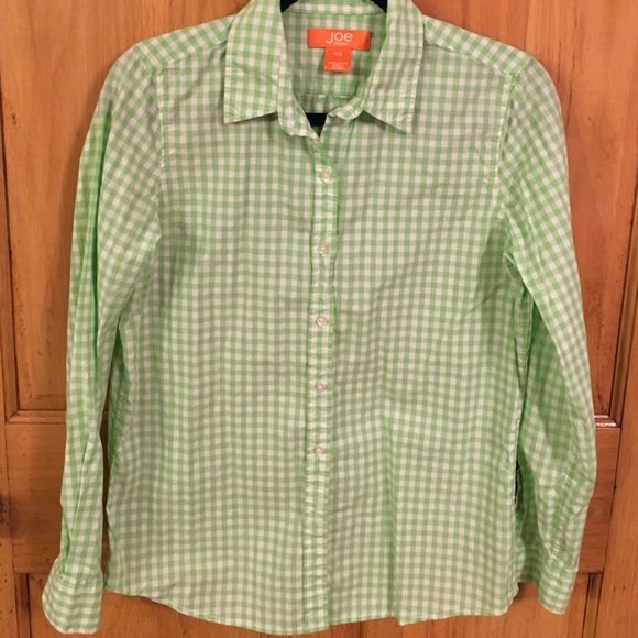 ❌ SOLD ❌ Joe Fresh green gingham plaid button down