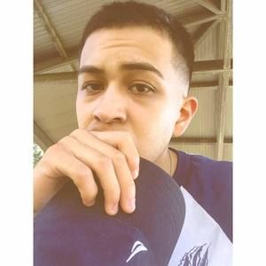 Meet your Posher, Christopher