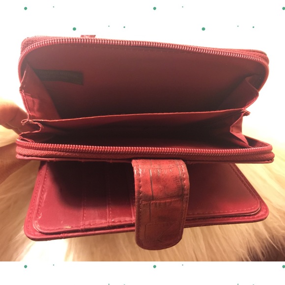 Mundi Croc Faux Leather Wallet - Picture 5 of 5