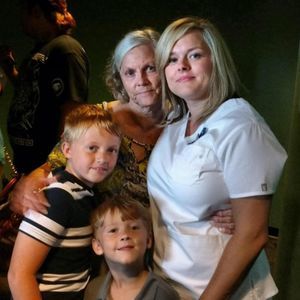 Meet your Posher, Amanda