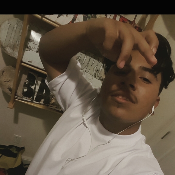 Meet your Posher, Victor - Picture 1 of 1