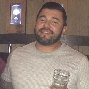 Meet your Posher, Eric