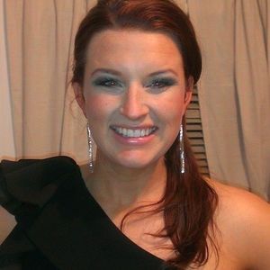 Meet your Posher, Sally