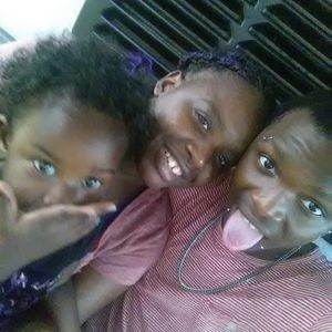 Meet your Posher, Hmc