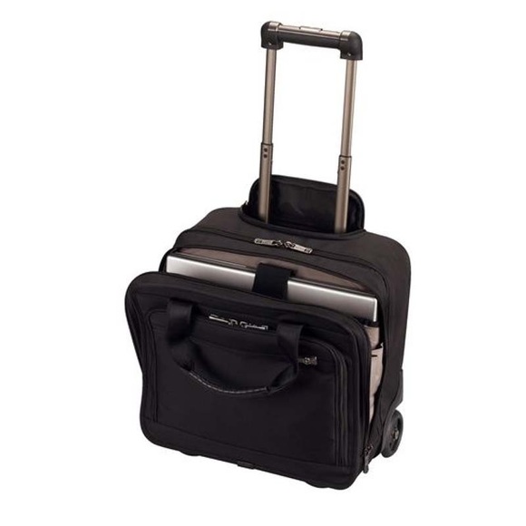 ⚡️Flash Sale! Victorinox rolling briefcase EUC⚡️