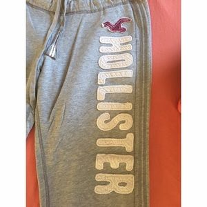 Hollister - grey banded sweatpants