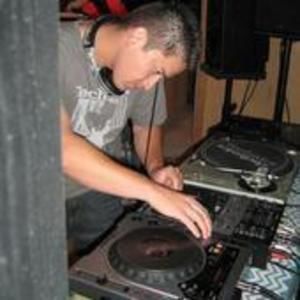 Meet your Posher, Lino