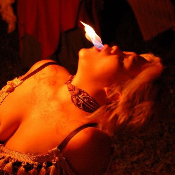 Meet your Posher, Kim - Picture 1 of 1