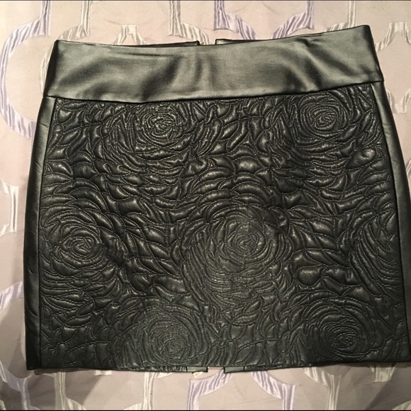 Black Skirt