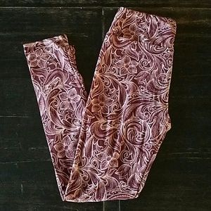 Lularoe wine flower leggings OS