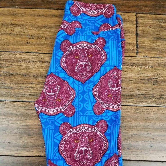 Lularoe OS Tribal Bear Leggings