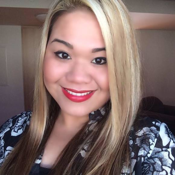 Meet your Posher, Natasha