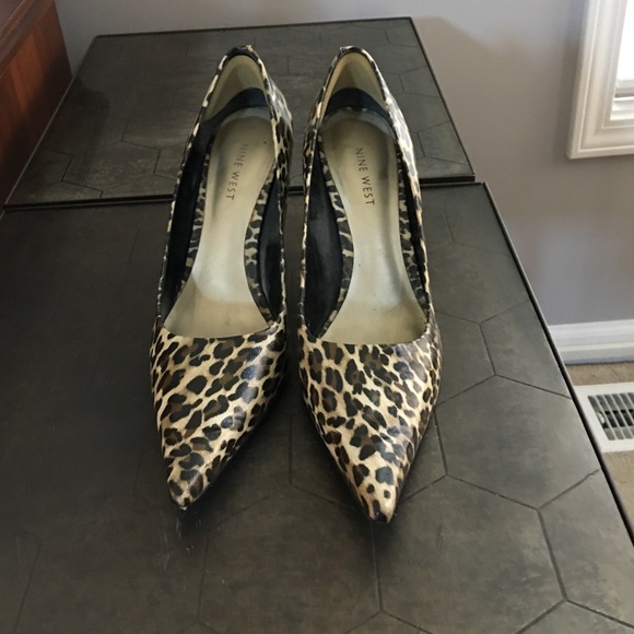 Nine West stilleto shoes. 3.5" heels