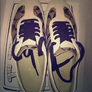 Woman's coach shoes